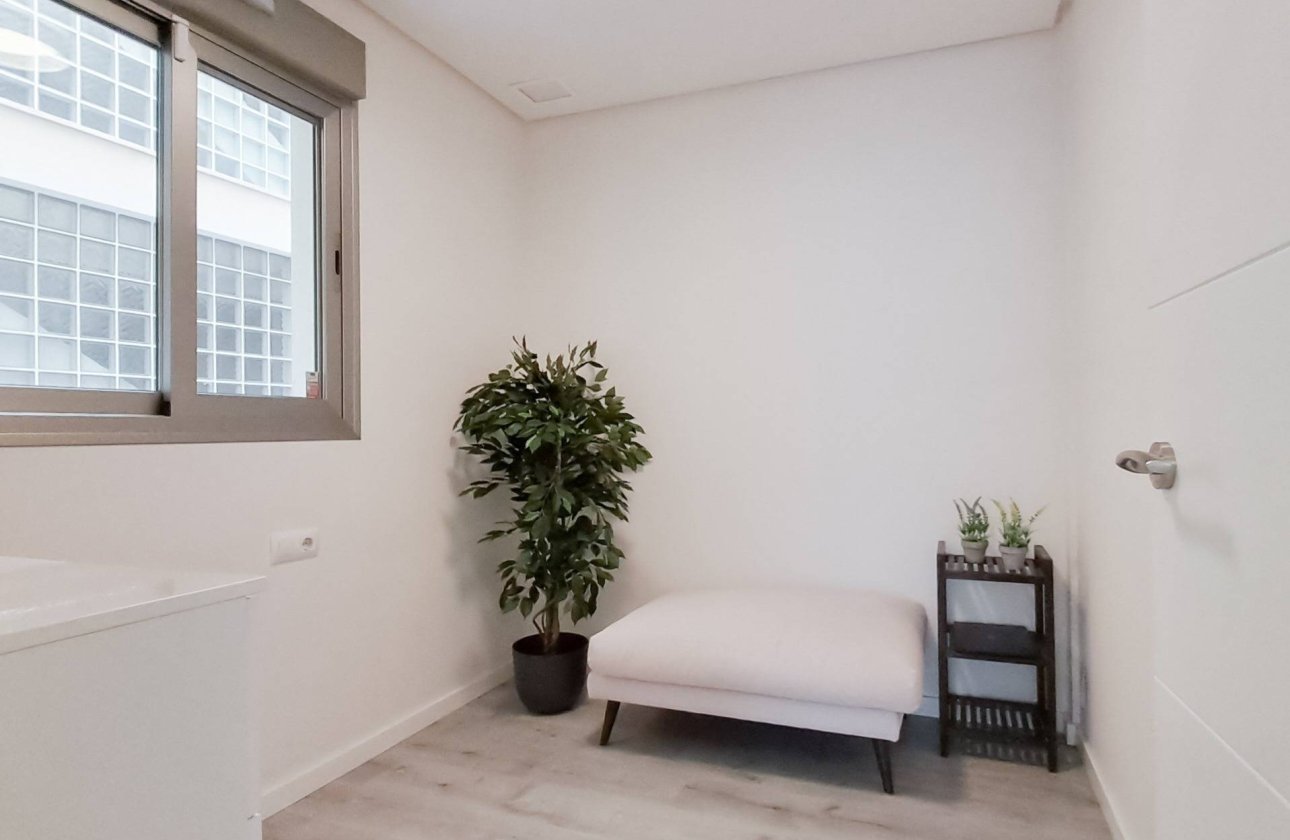Revente - Appartement -
Orihuela Costa - Los Dolses