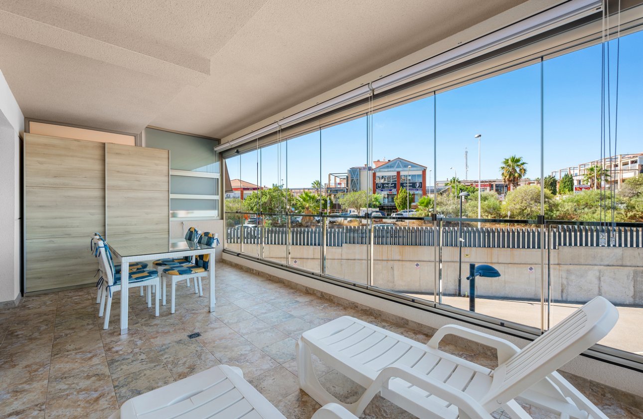 Revente - Appartement -
Orihuela Costa - Los Dolses