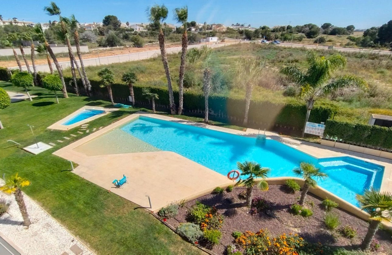 Revente - Appartement -
Orihuela Costa - PAU 8