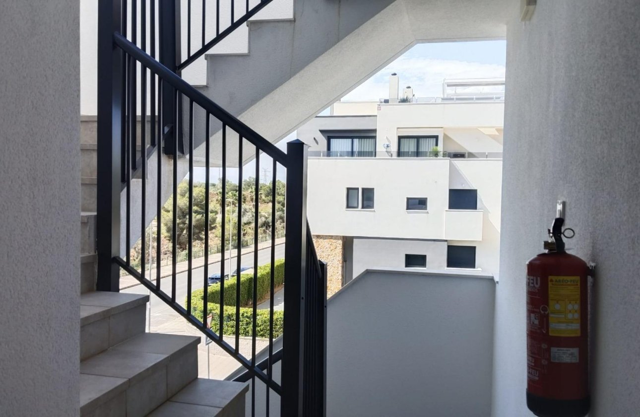 Revente - Appartement -
Orihuela Costa - PAU 8