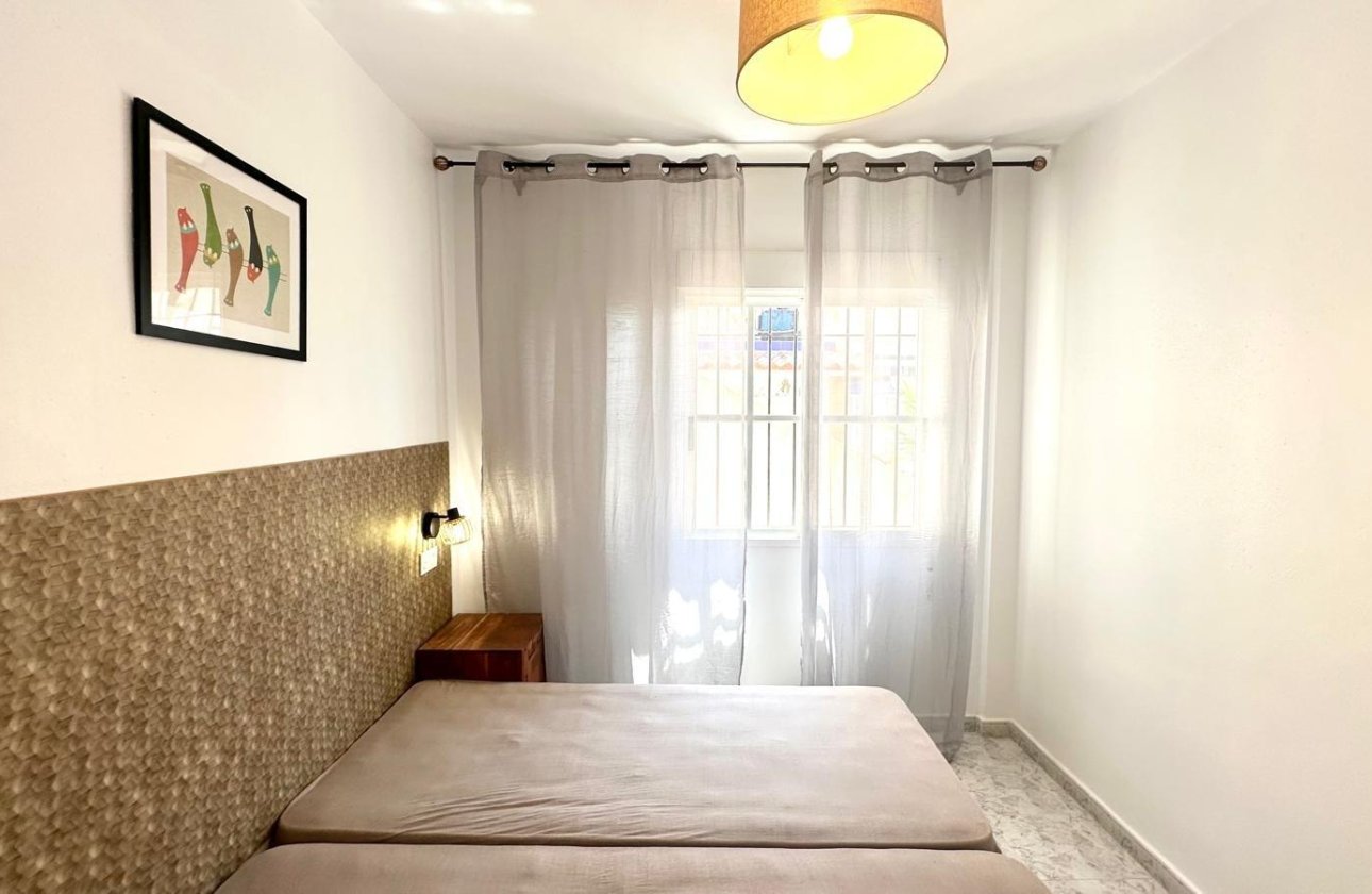 Revente - Appartement -
Orihuela Costa - Playa Flamenca