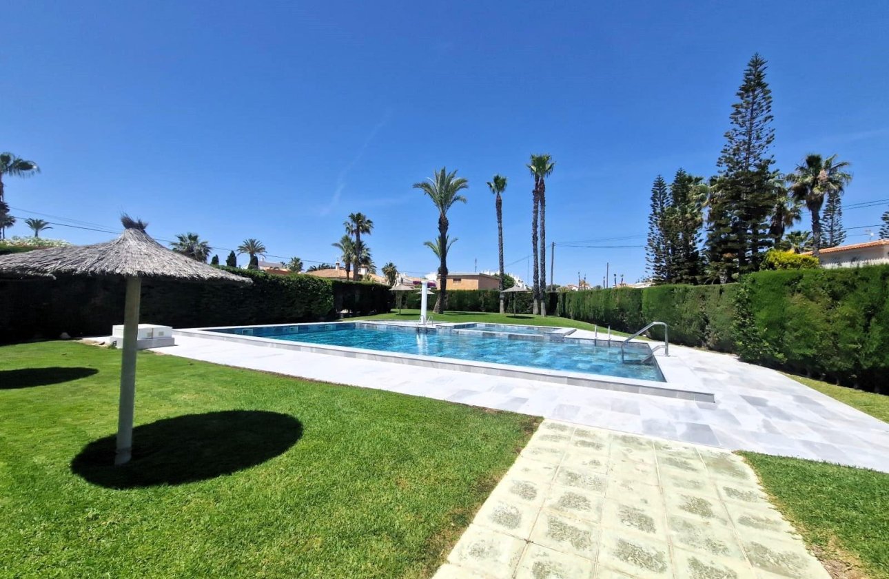 Revente - Appartement -
Orihuela Costa - Playa Flamenca