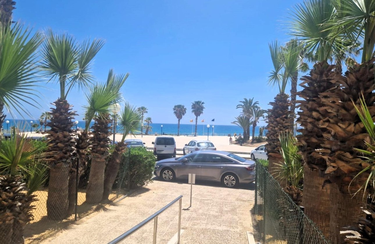 Revente - Appartement -
Orihuela Costa - Playa Flamenca