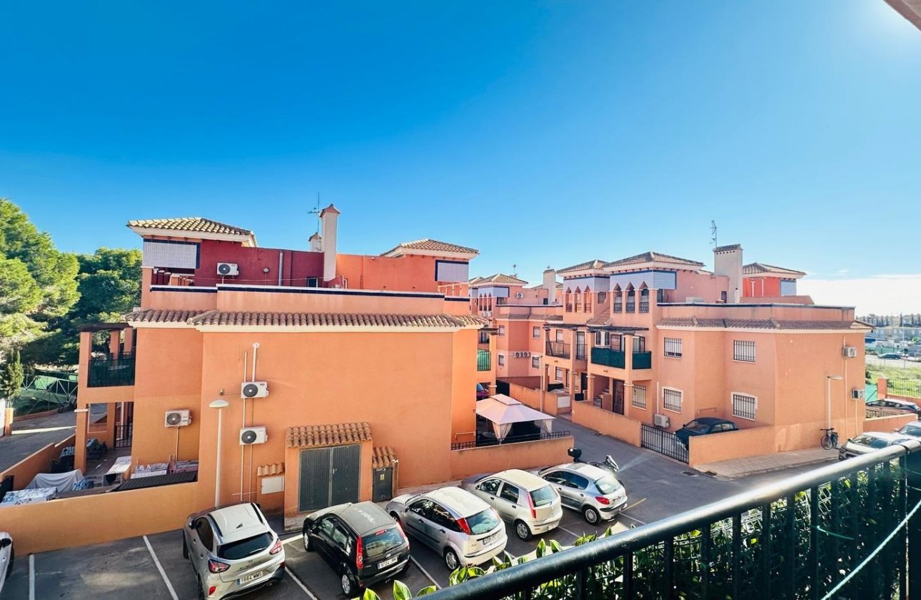 Revente - Appartement -
Orihuela Costa - Playa Flamenca