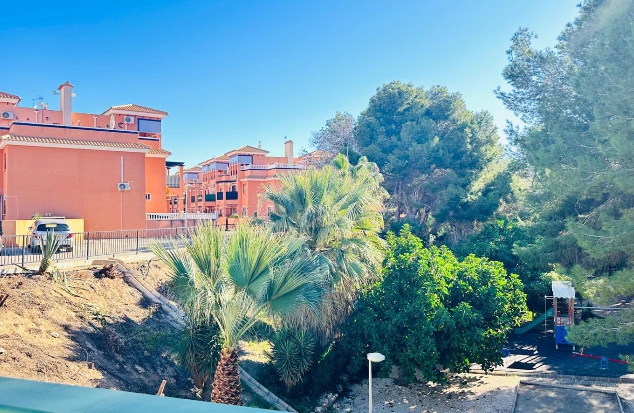 Revente - Appartement -
Orihuela Costa - Playa Flamenca