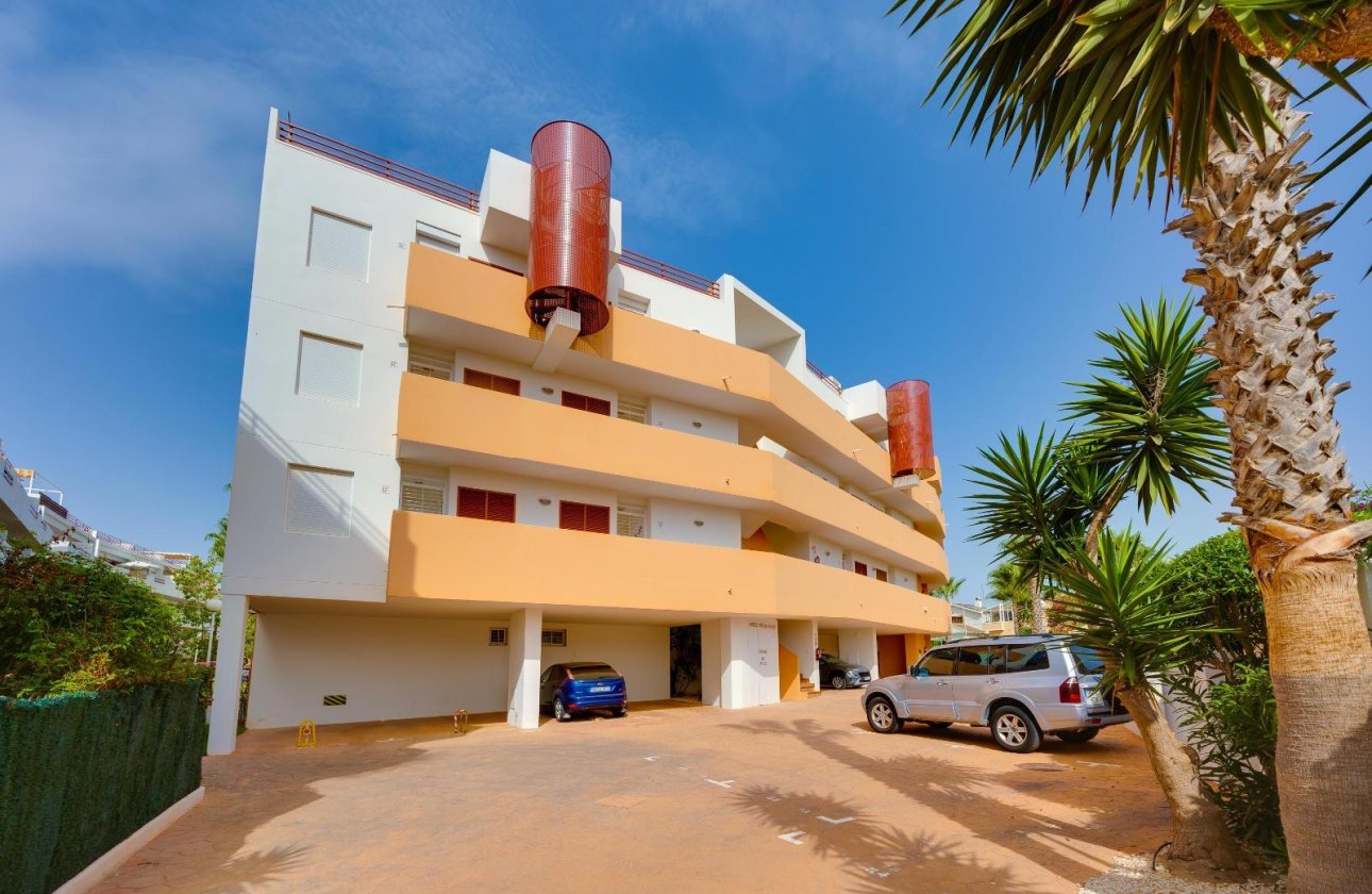 Revente - Appartement -
Orihuela Costa - Playa Flamenca