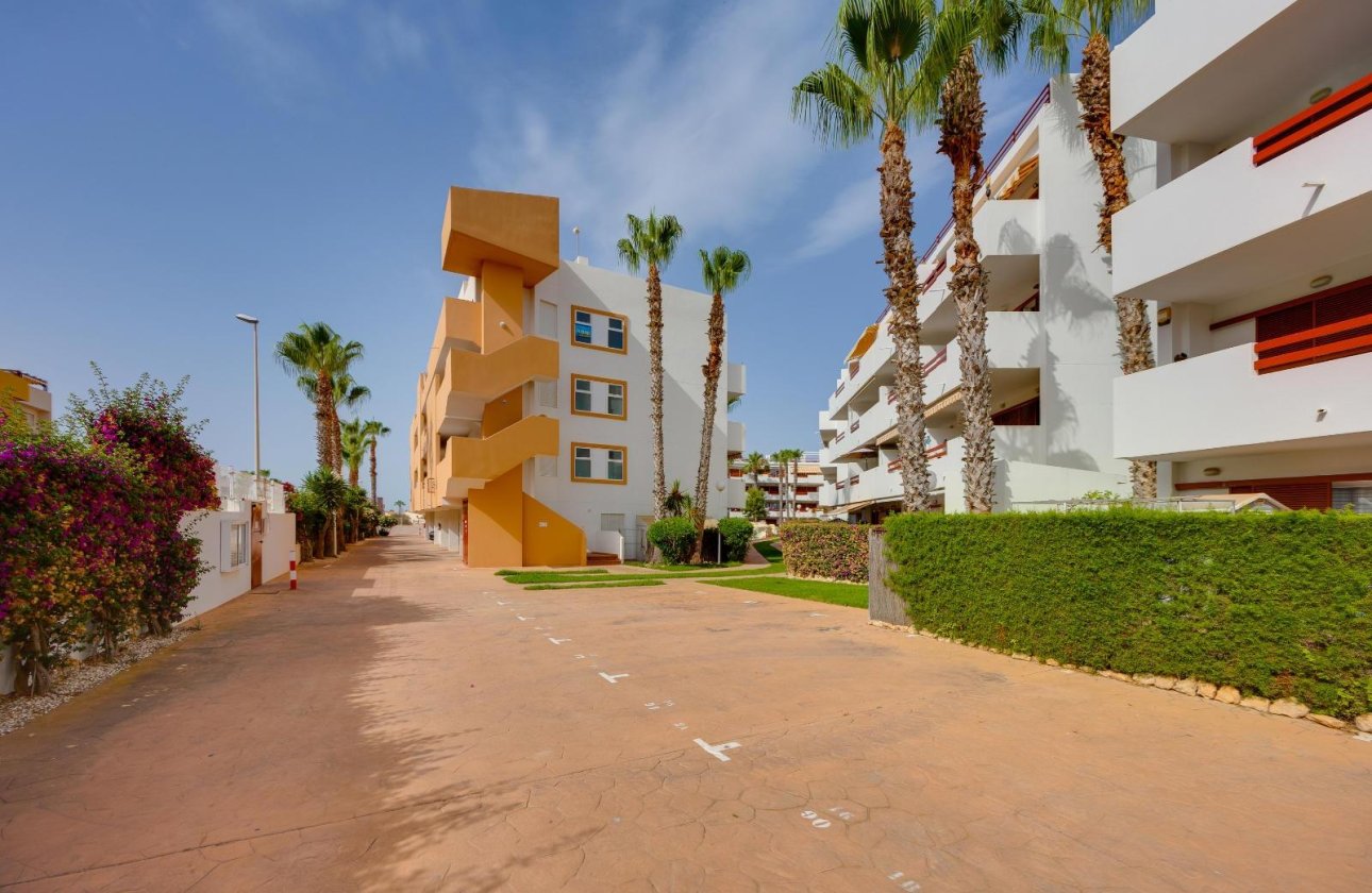 Revente - Appartement -
Orihuela Costa - Playa Flamenca
