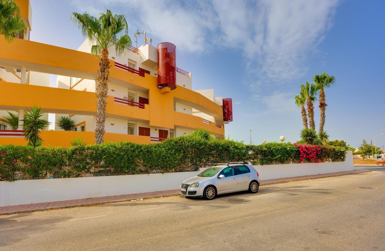 Revente - Appartement -
Orihuela Costa - Playa Flamenca
