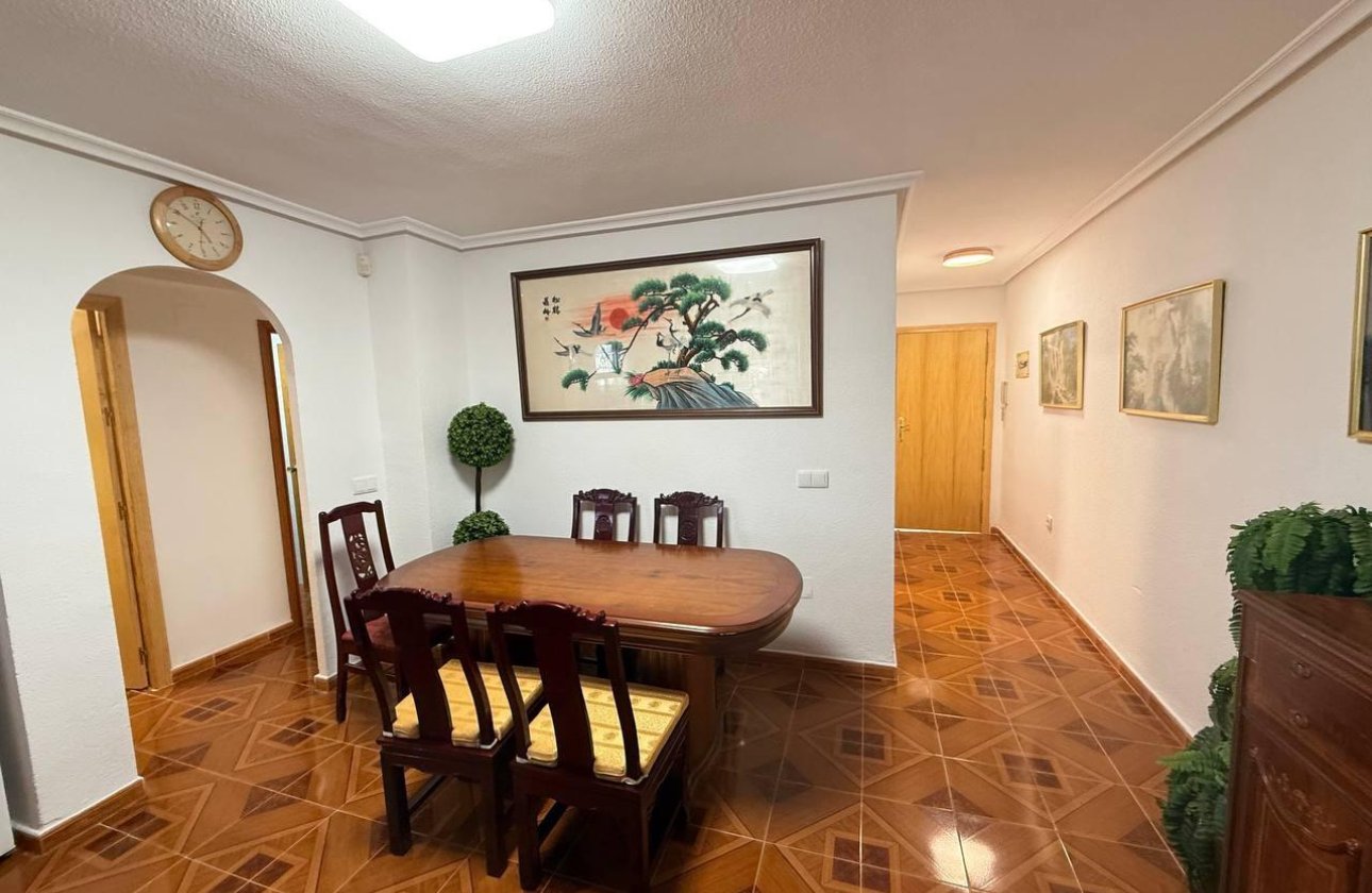 Revente - Appartement -
Orihuela Costa - Punta Prima