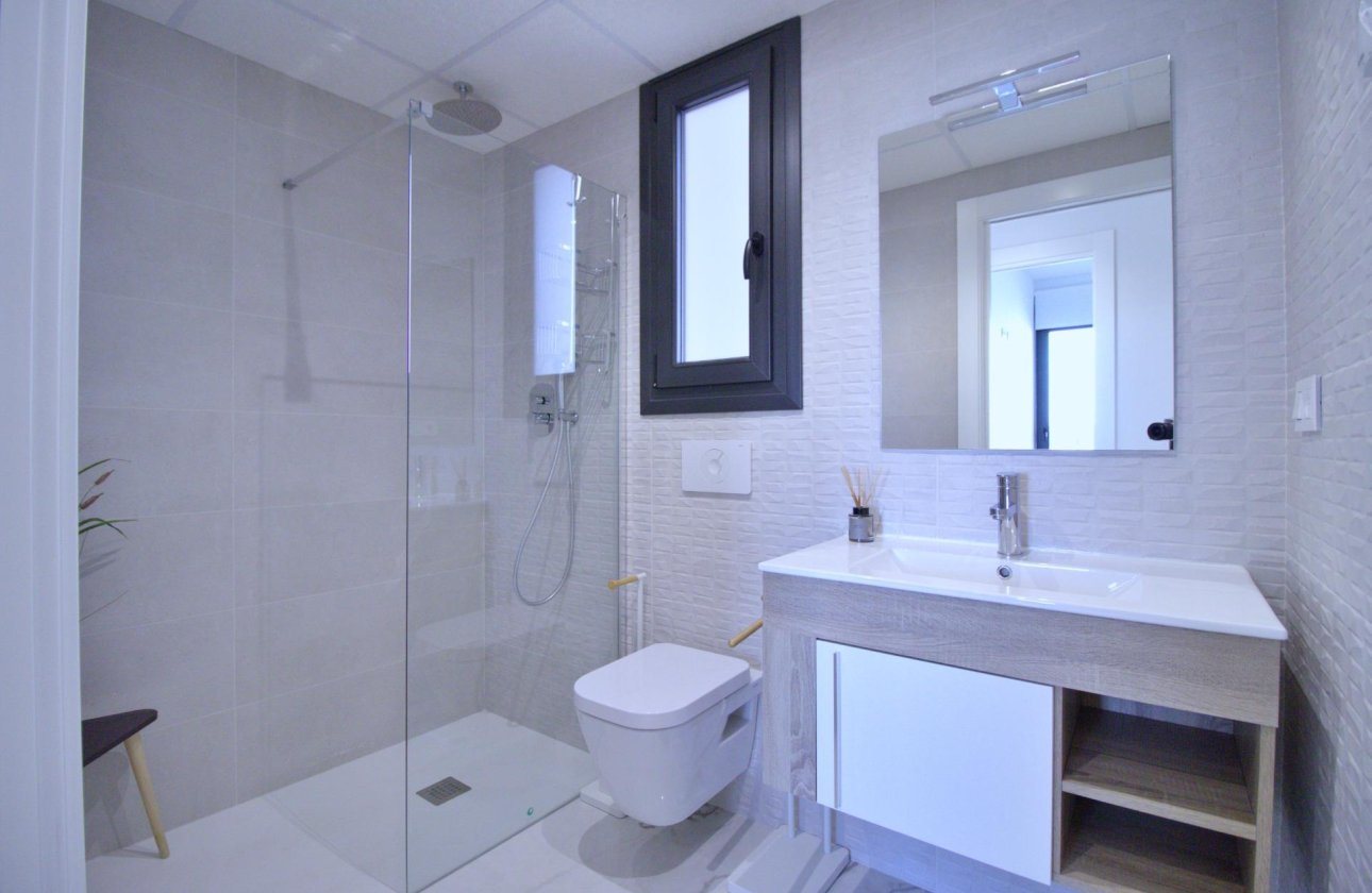 Revente - Appartement -
Orihuela Costa - Punta Prima