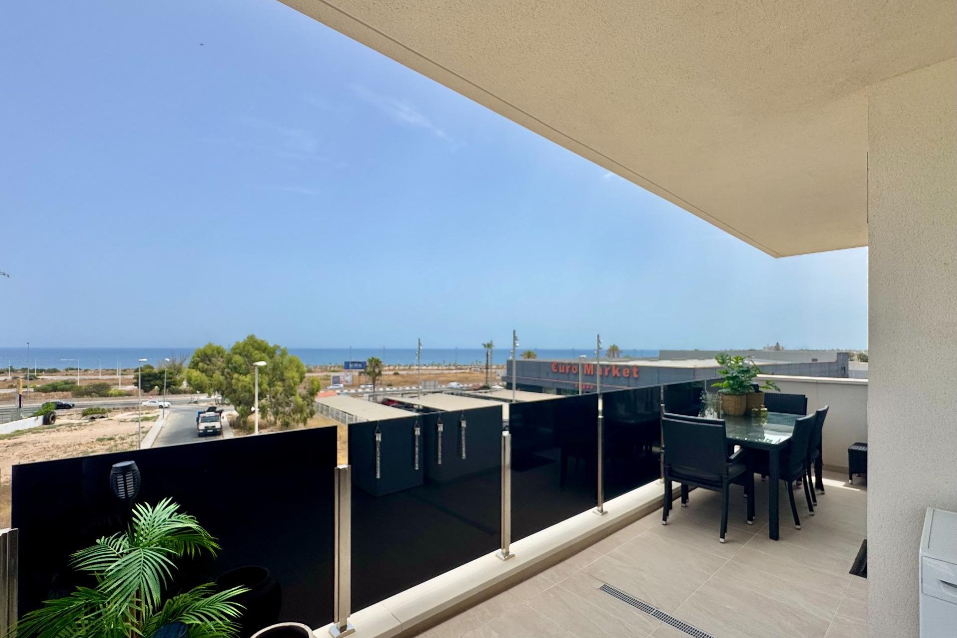 Revente - Appartement -
Orihuela Costa - Punta Prima