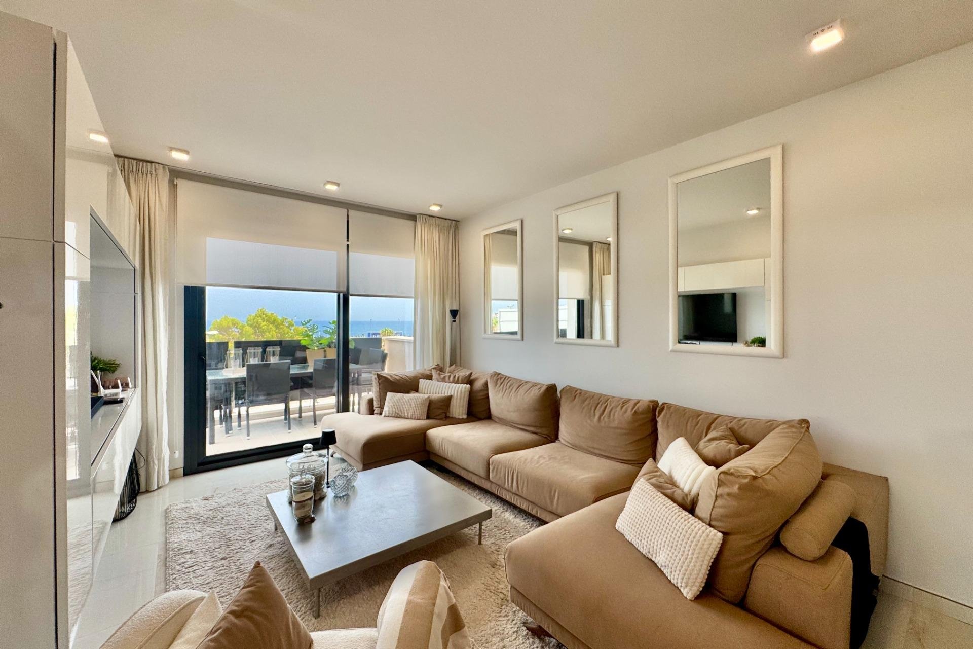 Revente - Appartement -
Orihuela Costa - Punta Prima