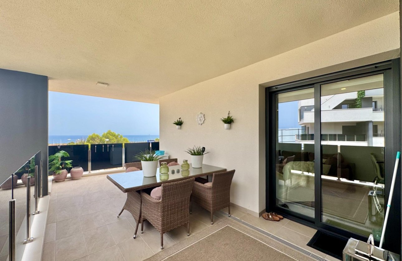 Revente - Appartement -
Orihuela Costa - Punta Prima