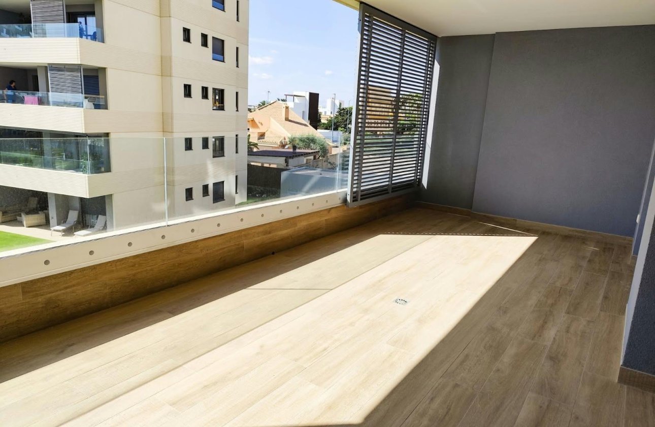 Revente - Appartement -
Orihuela Costa - Punta Prima
