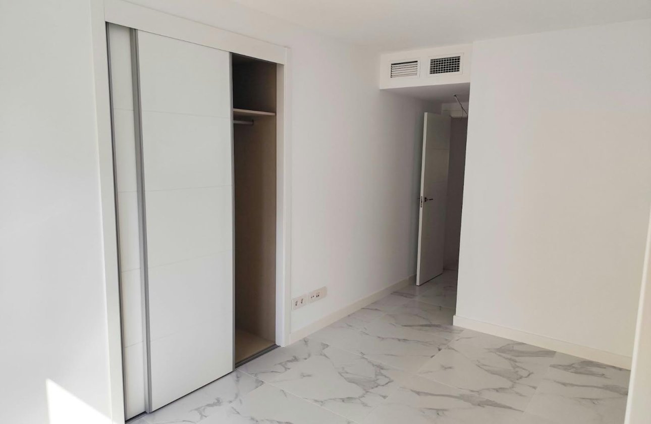 Revente - Appartement -
Orihuela Costa - Punta Prima
