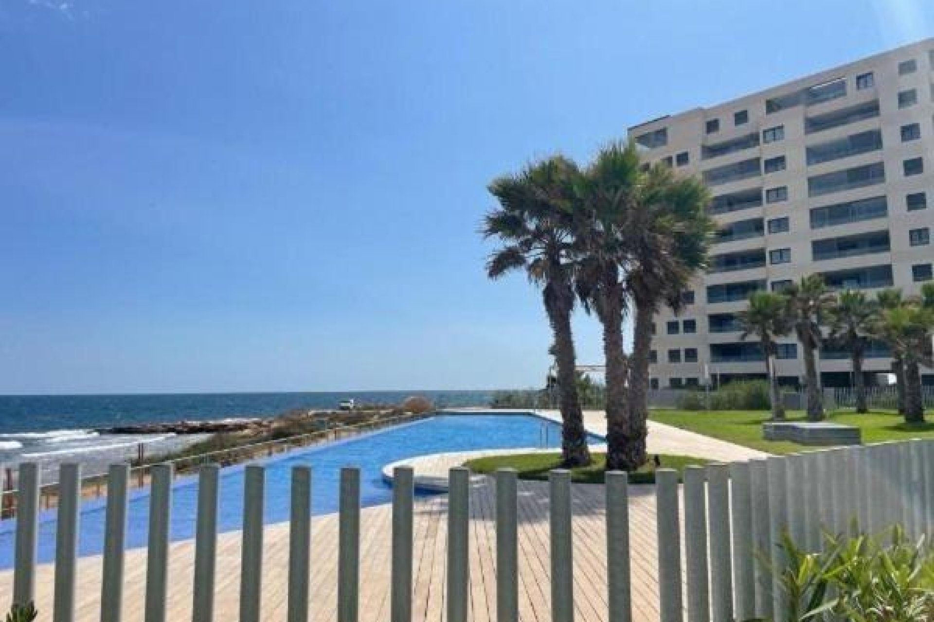 Revente - Appartement -
Orihuela Costa - Punta Prima