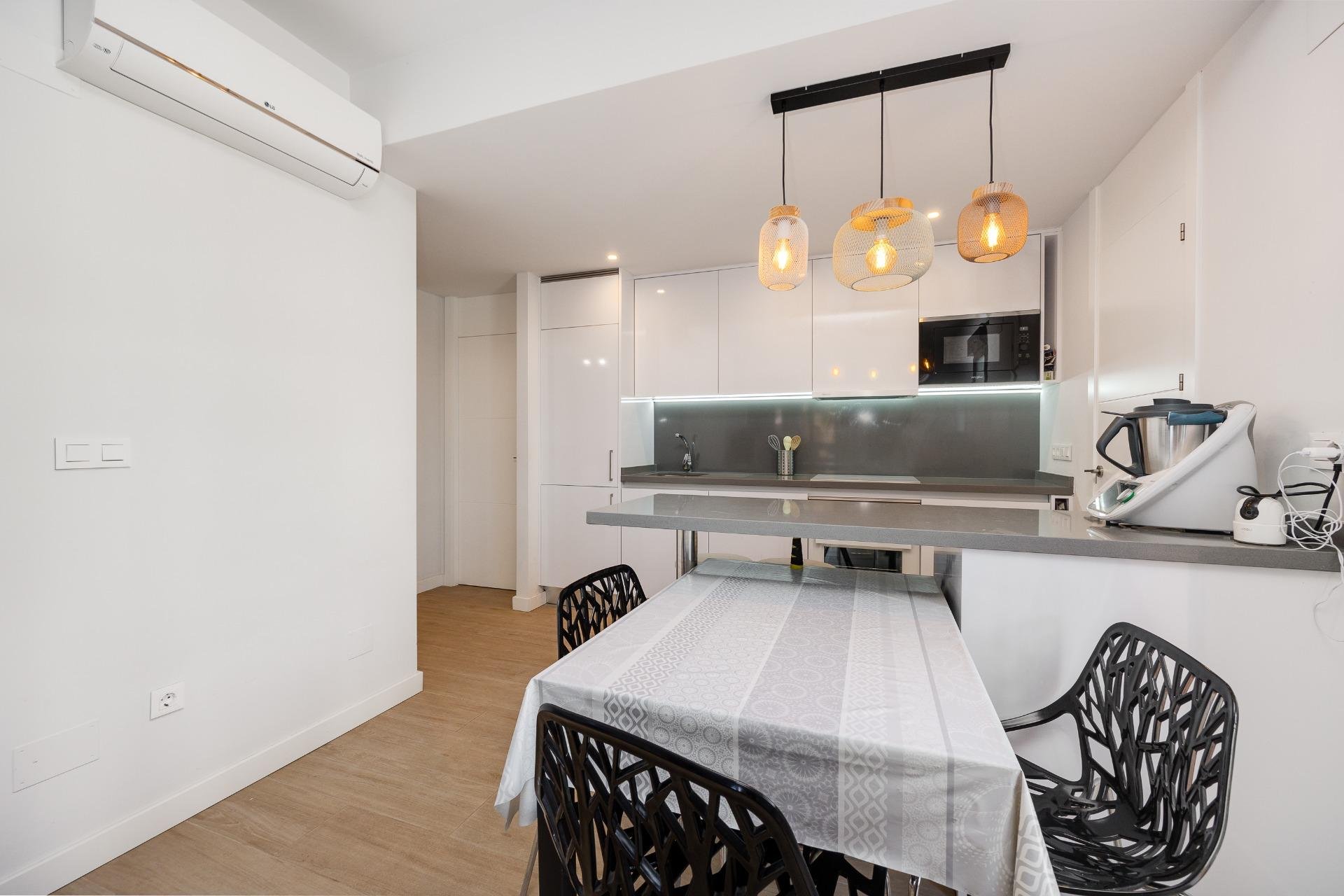 Revente - Appartement -
Orihuela Costa - Villamartín-las Filipinas