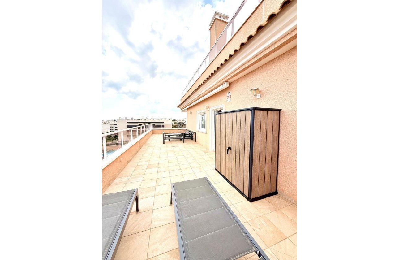 Revente - Appartement -
Orihuela Costa - Villamartín-las Filipinas