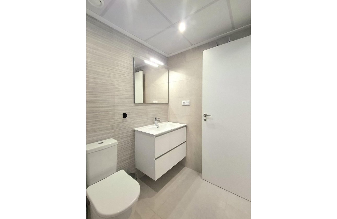 Revente - Appartement -
Orihuela Costa - Villamartín