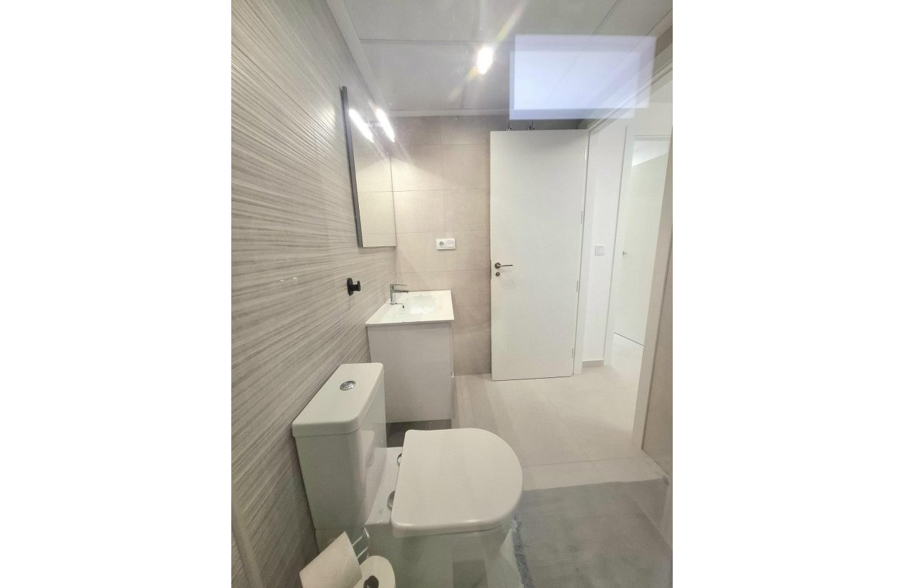 Revente - Appartement -
Orihuela Costa - Villamartín
