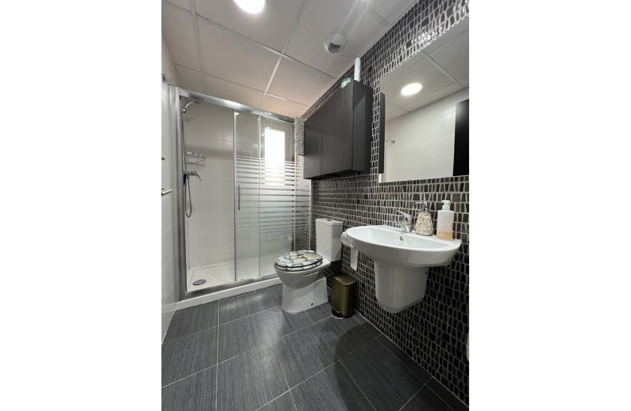 Revente - Appartement -
Orihuela Costa - Villamartín