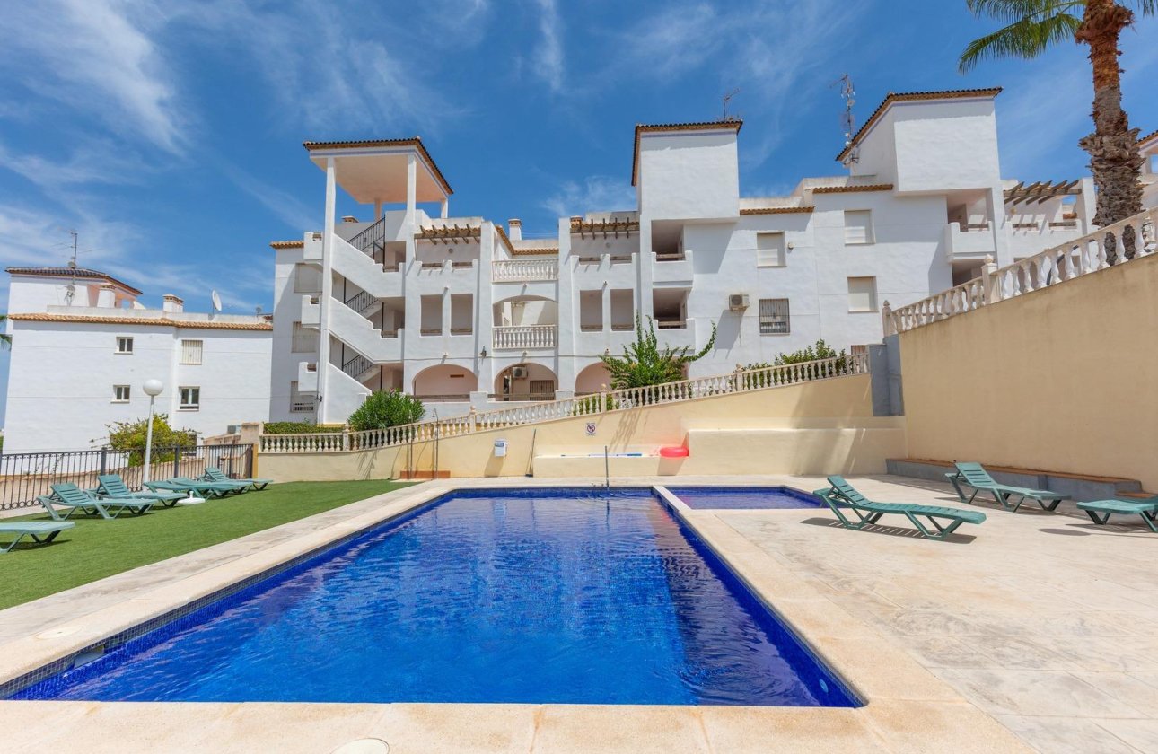 Revente - Appartement -
Orihuela Costa - Villamartín