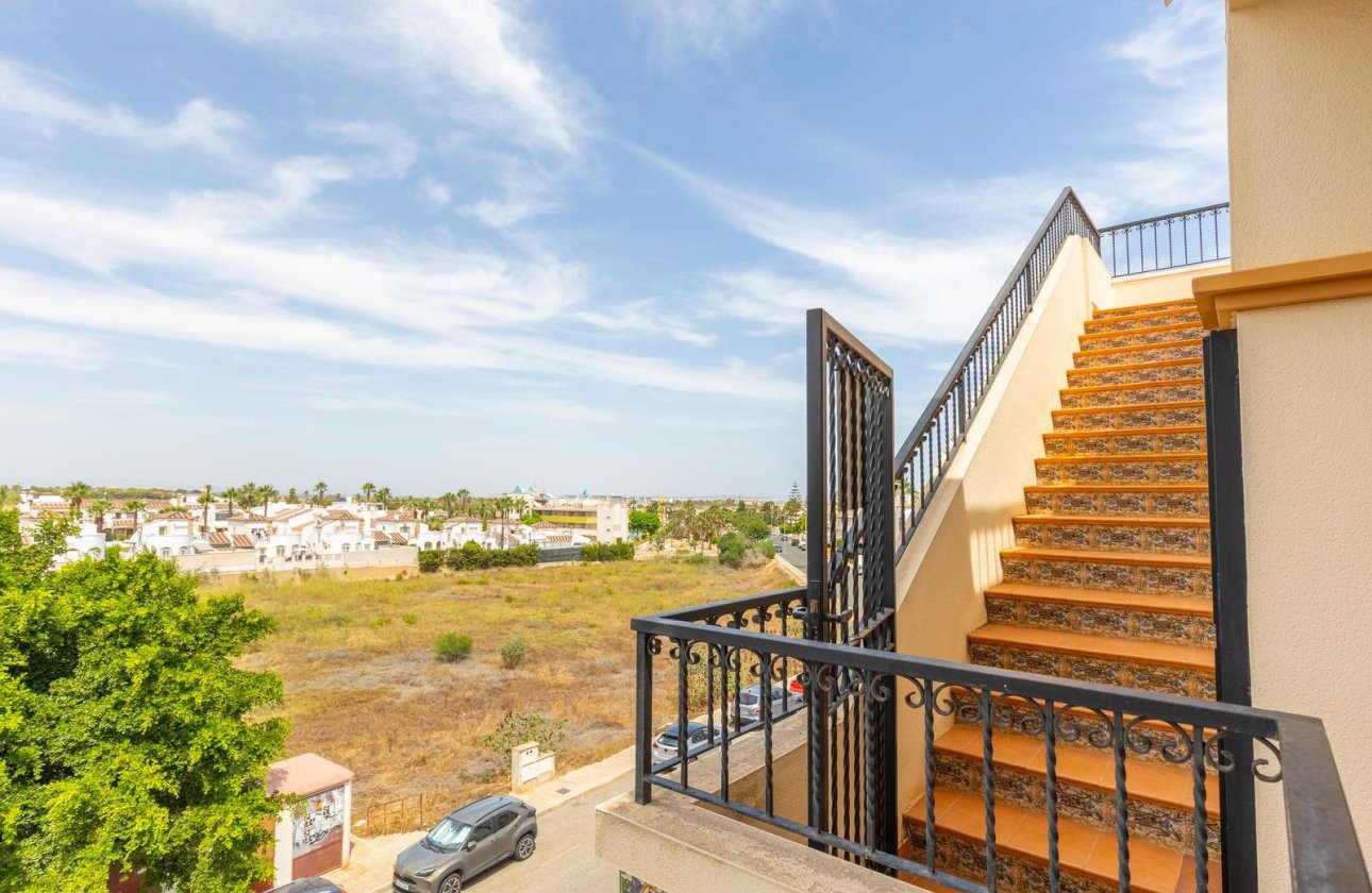 Revente - Appartement -
Orihuela Costa - Villamartín