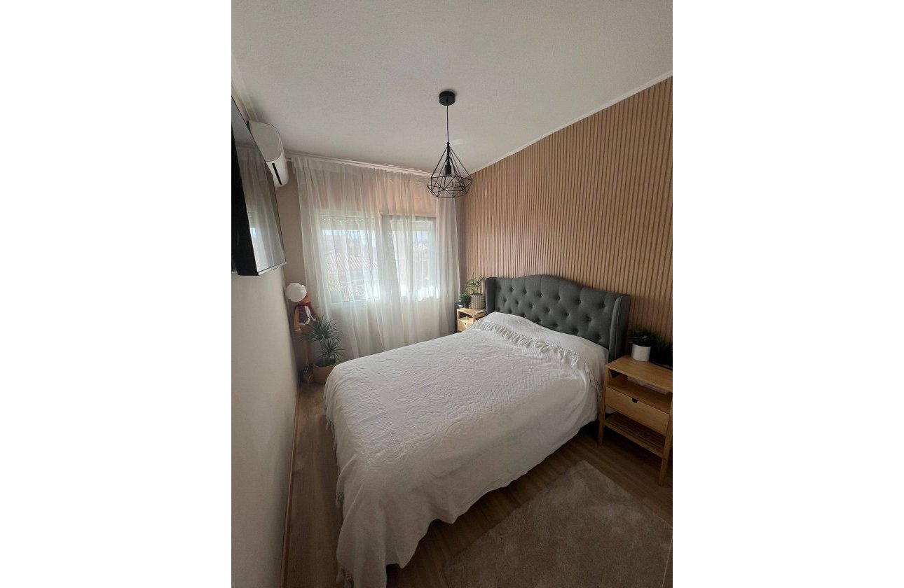 Revente - Appartement -
Pilar de la Horadada - La Torre De La Horadada