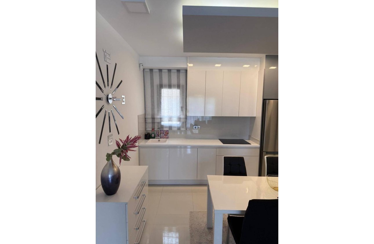 Revente - Appartement -
Pilar de la Horadada - La Torre De La Horadada