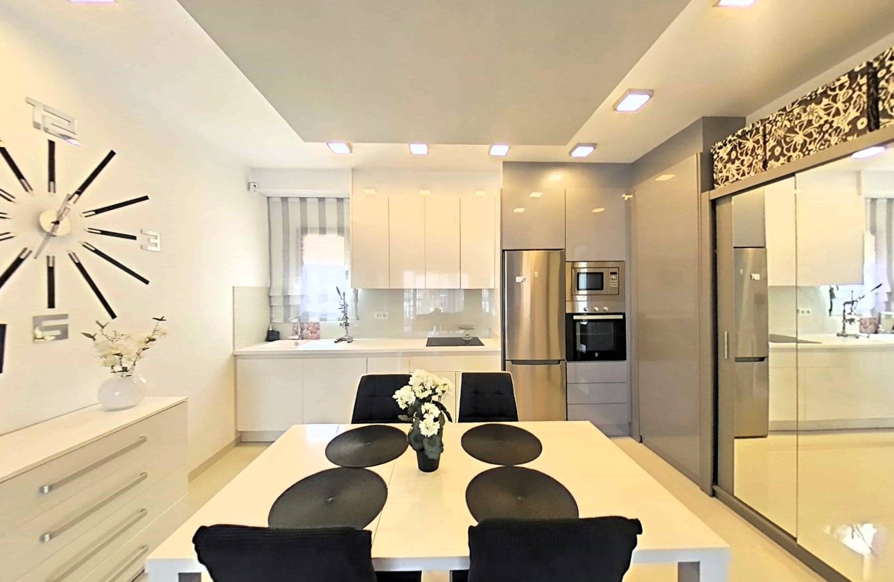 Revente - Appartement -
Pilar de la Horadada - La Torre De La Horadada