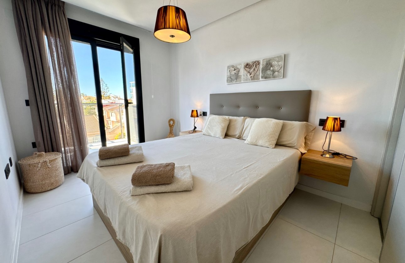 Revente - Appartement -
Pilar de la Horadada - Mil Palmeras