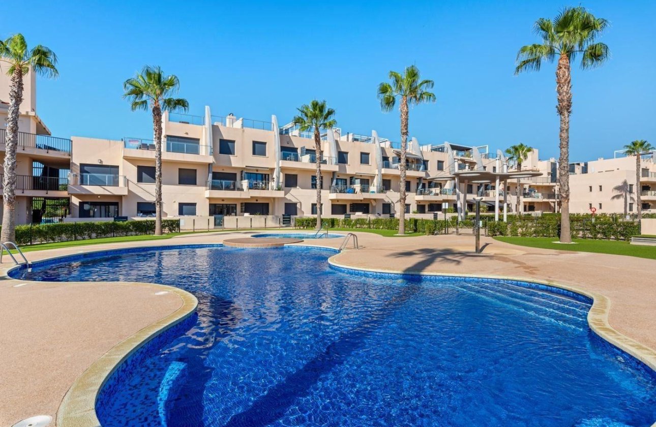 Revente - Appartement -
Pilar de la Horadada - Pueblo Latino