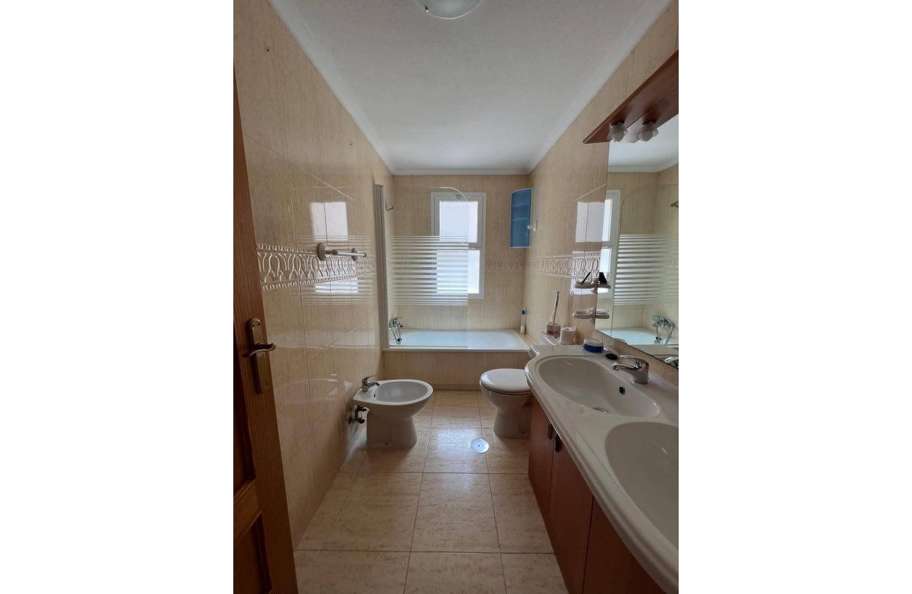 Revente - Appartement -
Pilar de la Horadada - Riomar