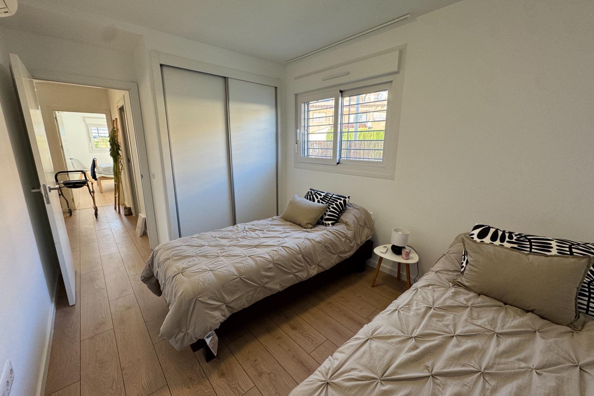 Revente - Appartement -
Pilar de la Horadada - Riomar