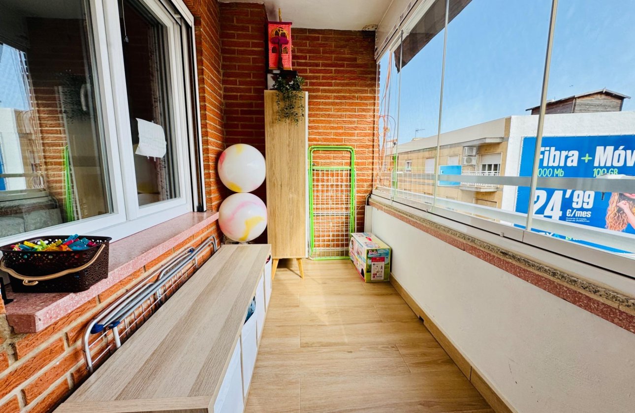 Revente - Appartement -
Pilar de la Horadada - Zona Pueblo