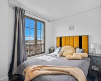 Revente - Appartement -
Punta Prima - Costa Blanca