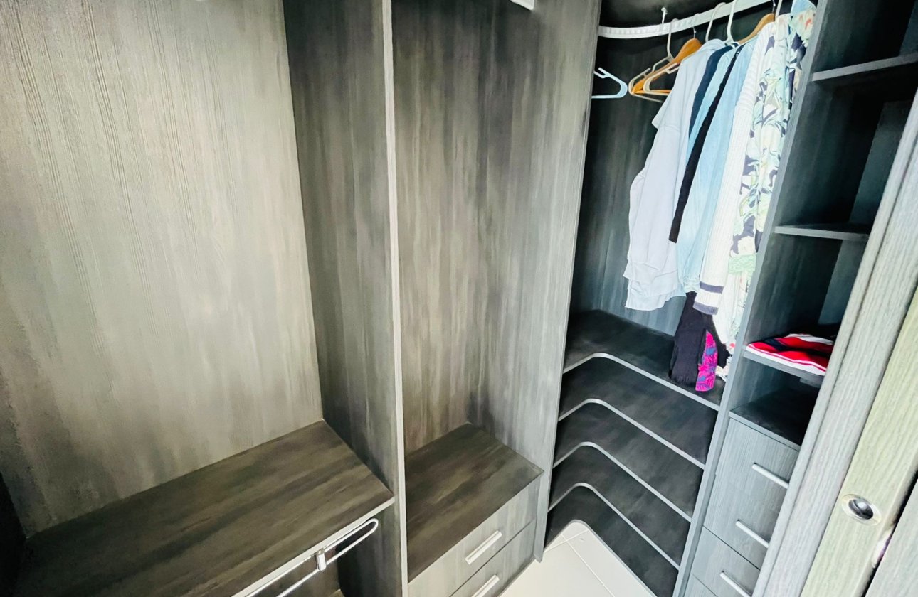 Revente - Appartement -
Punta Prima - Costa Blanca