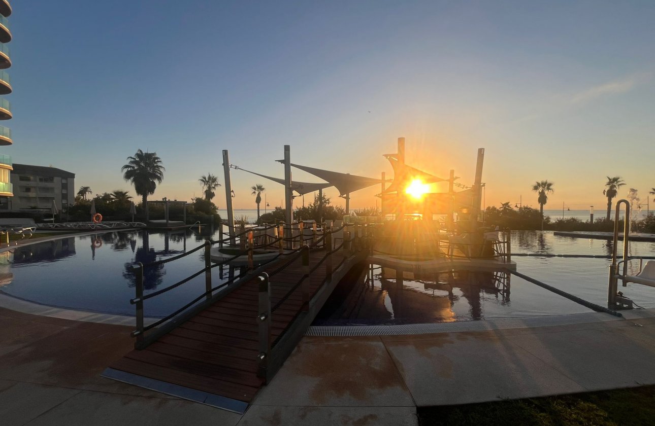 Revente - Appartement -
Punta Prima - Costa Blanca