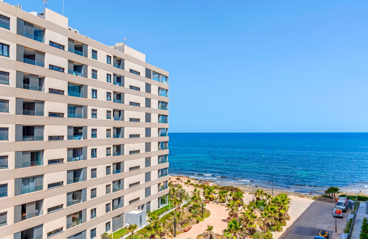 Revente - Appartement -
Punta Prima - Costa Blanca