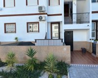 Revente - Appartement -
Punta Prima - Costa Blanca