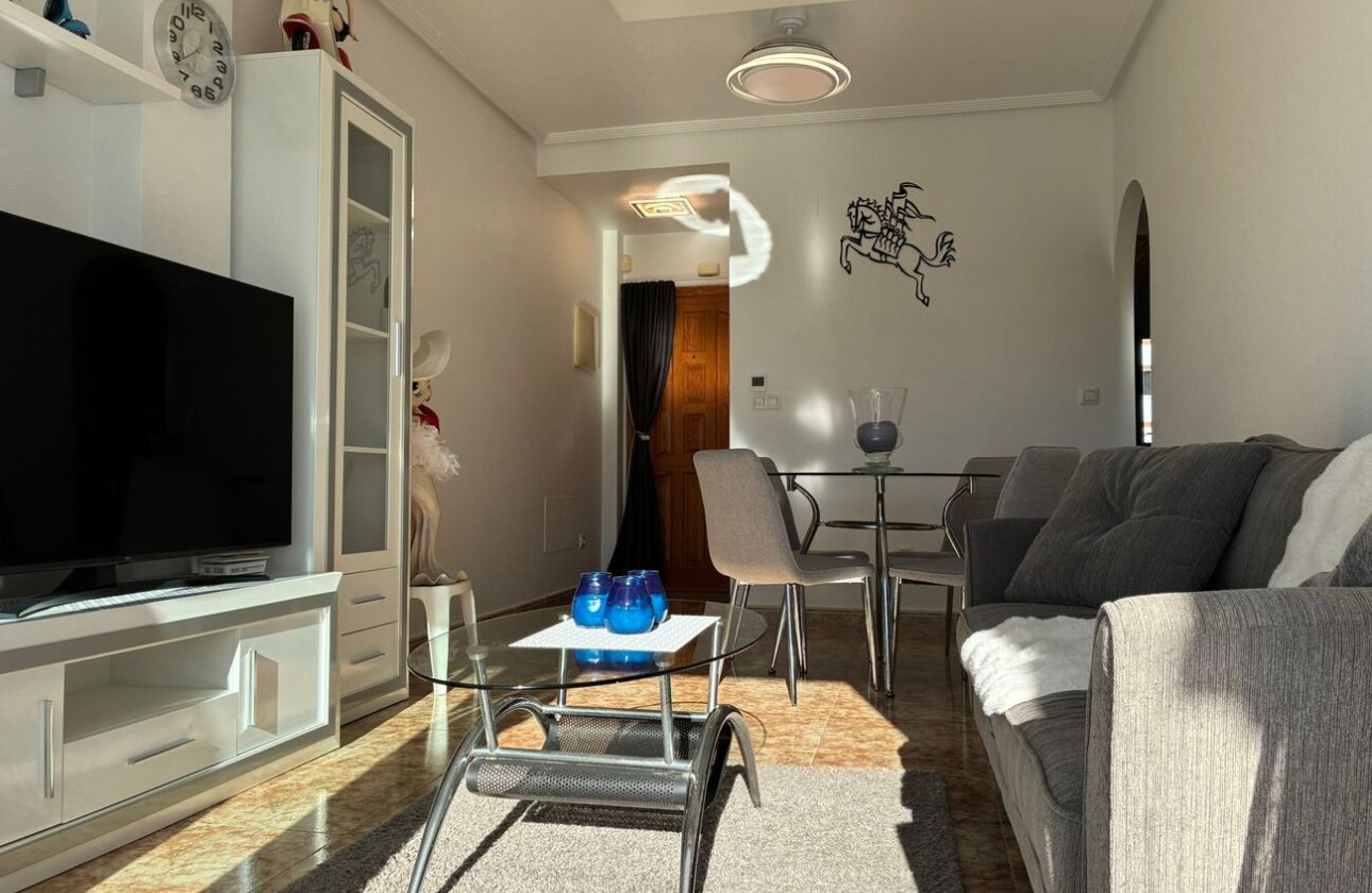 Revente - Appartement -
Punta Prima - Costa Blanca