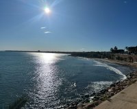 Revente - Appartement -
Punta Prima - Costa Blanca