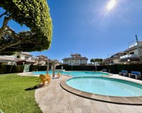 Revente - Appartement -
Punta Prima - Costa Blanca