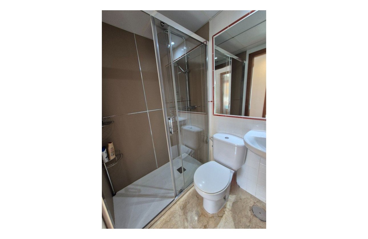 Revente - Appartement -
Punta Prima - Costa Blanca