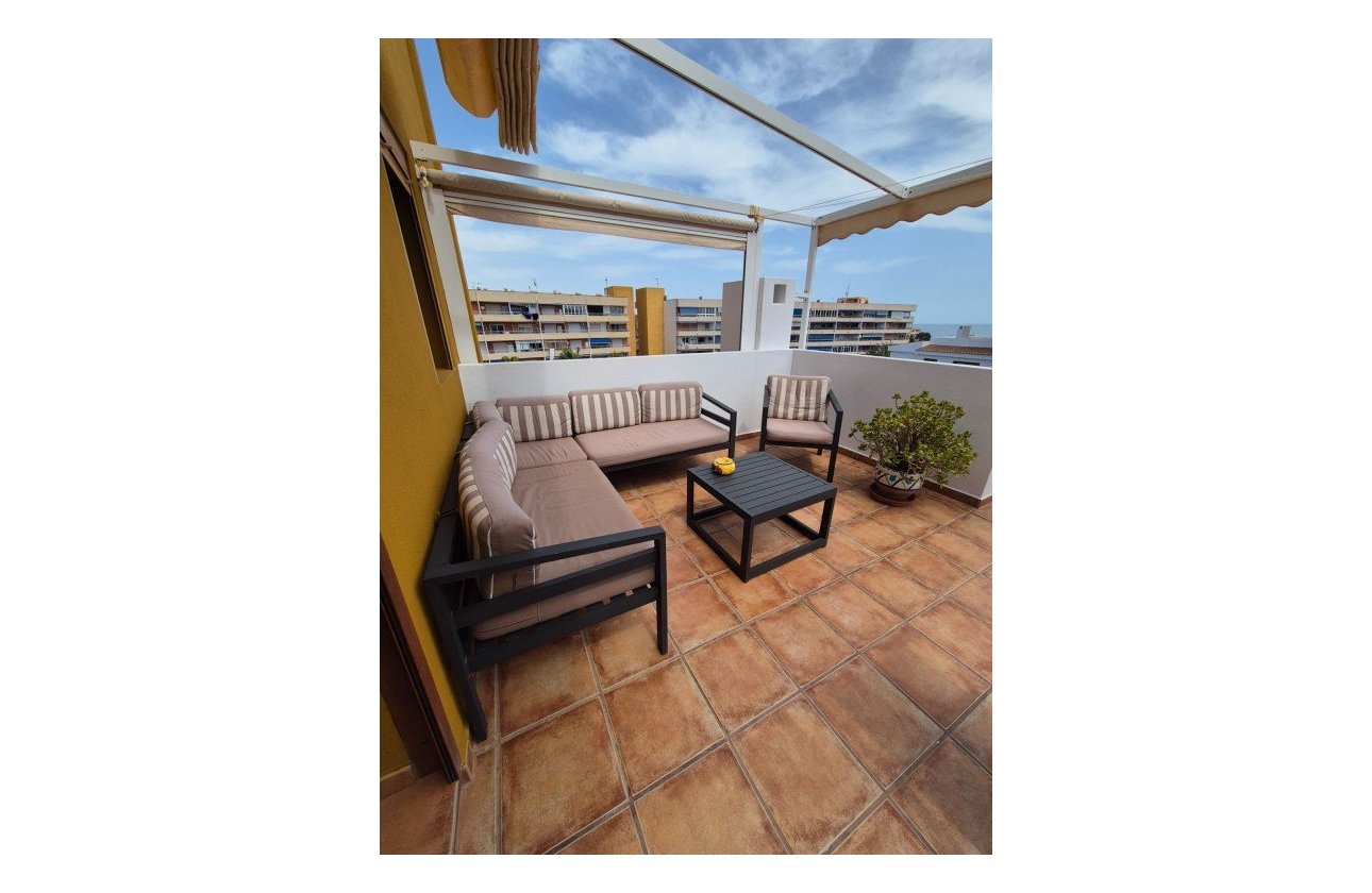 Revente - Appartement -
Punta Prima - Costa Blanca