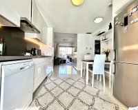 Revente - Appartement -
Punta Prima - Costa Blanca