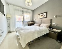 Revente - Appartement -
Punta Prima - Costa Blanca