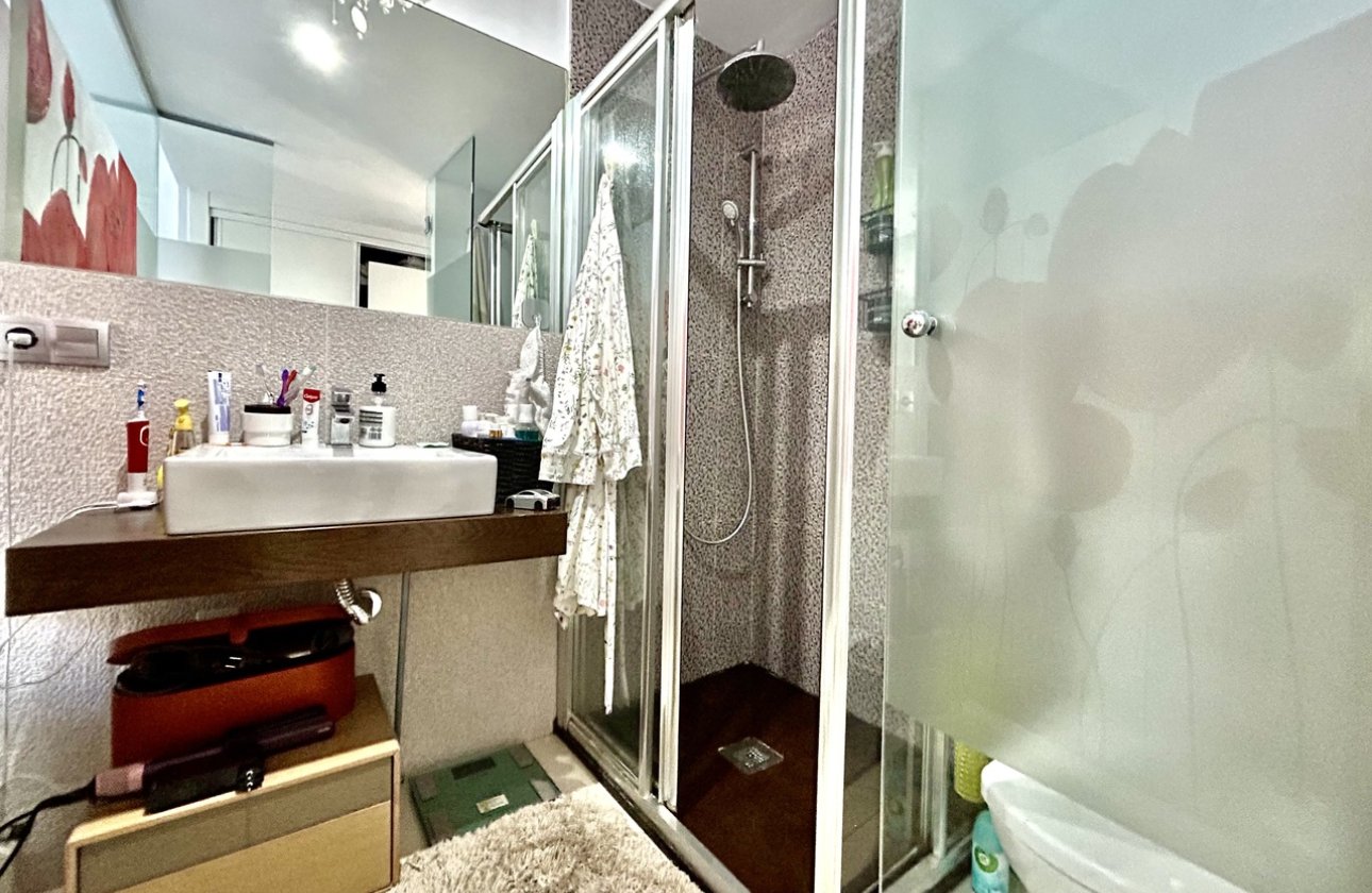 Revente - Appartement -
Punta Prima - Costa Blanca