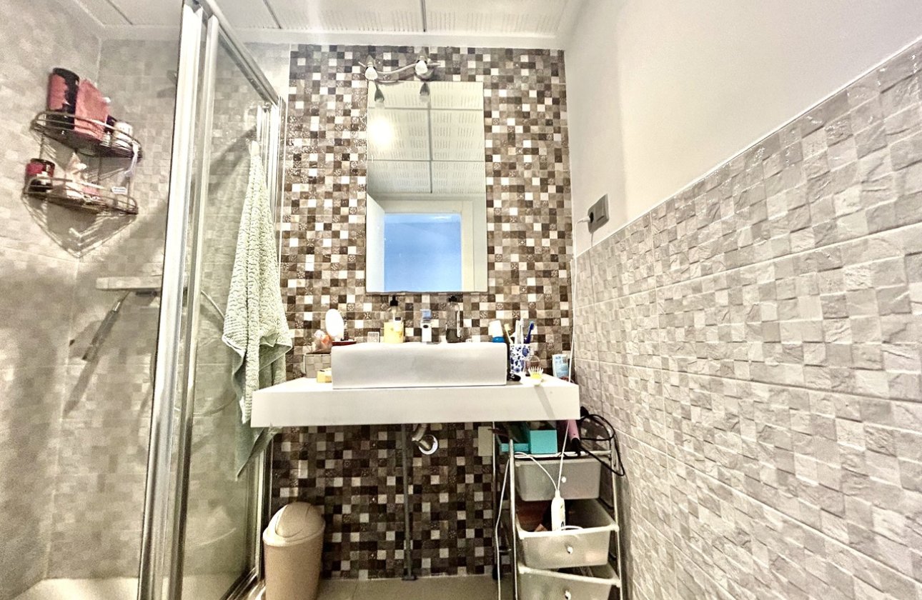 Revente - Appartement -
Punta Prima - Costa Blanca