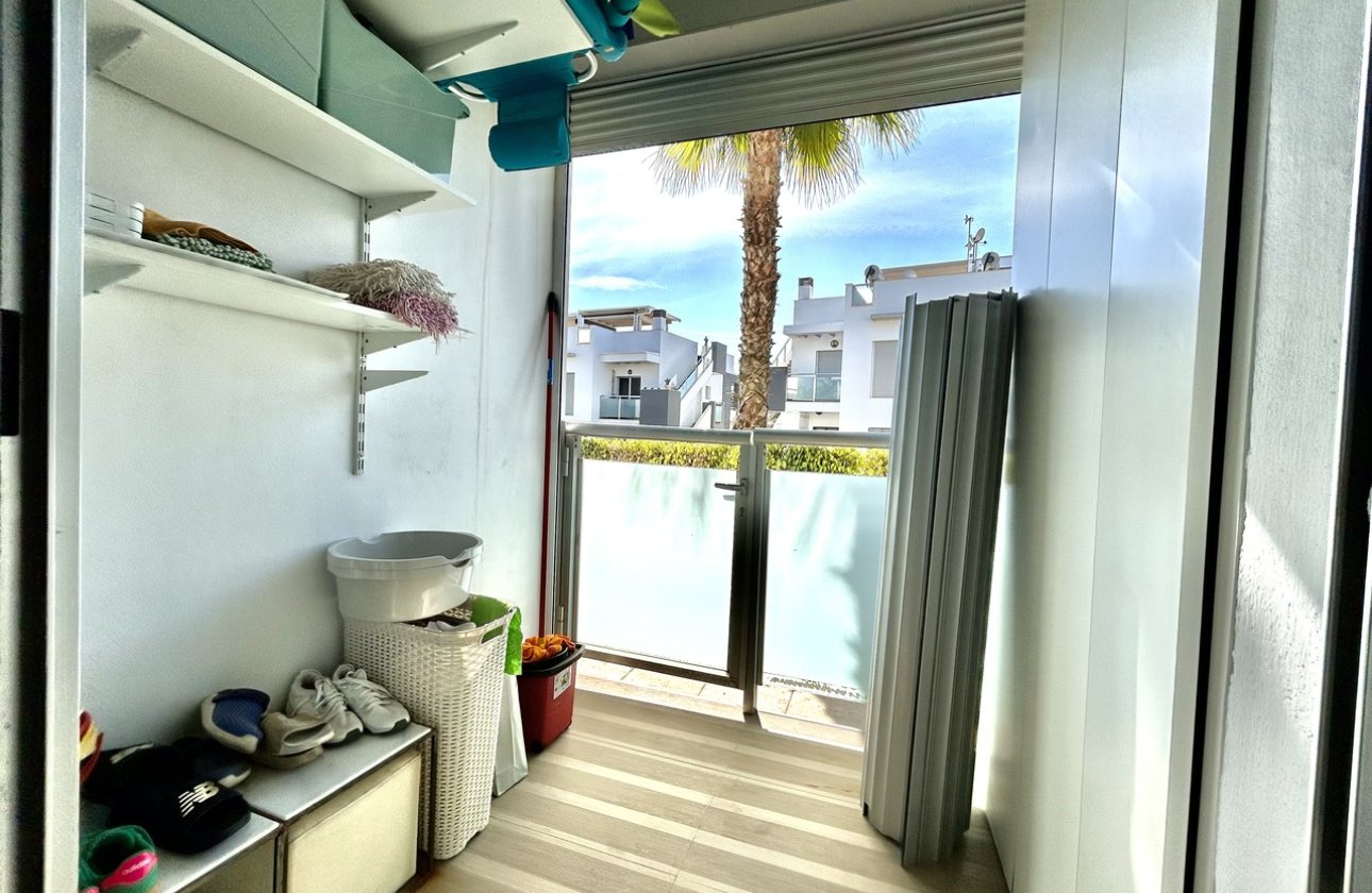 Revente - Appartement -
Punta Prima - Costa Blanca